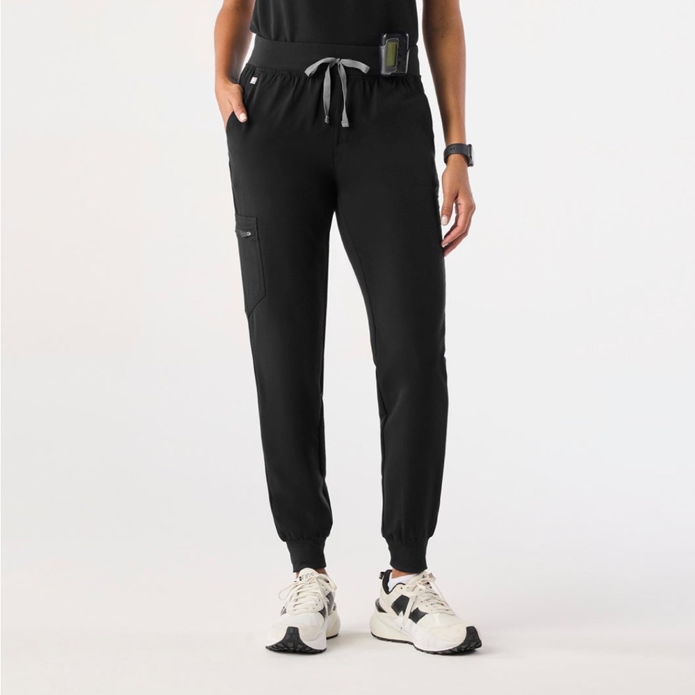 Figs Black Jogger Scrub Pants (S)